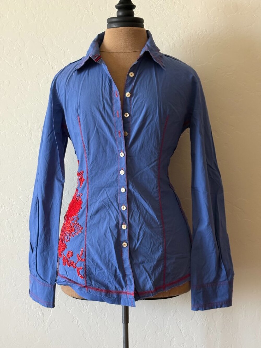 Johnny Was 3J Workshop Button Down Shirt. Size S.